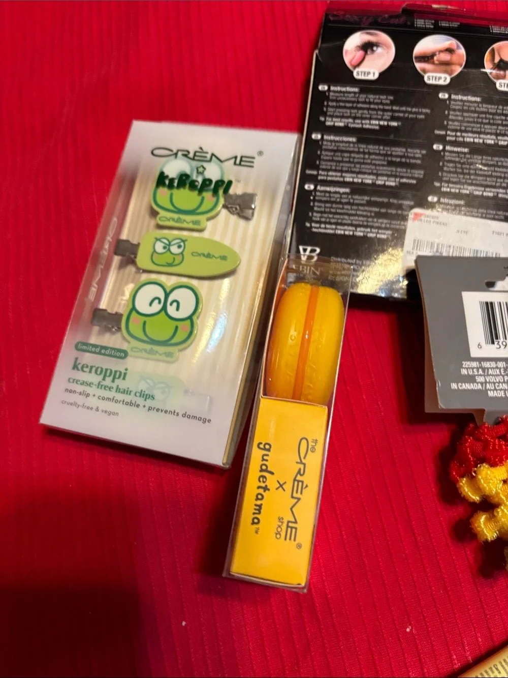 Crème Keroppi Hair Clips & Assorted Beauty Kit - Green, Yellow, Pink, White